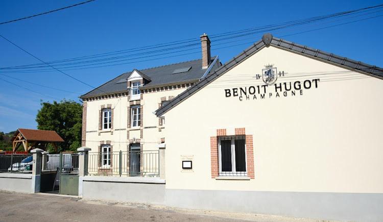 Les Doyennes Bed & Breakfast Brugny-Vaudancourt ภายนอก รูปภาพ